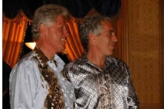 सर्वाइवर ने खोला एप्स्टीन की काली दुनिया का पर्दा: ‘हर दिन 10 लड़कियां आती थीं’